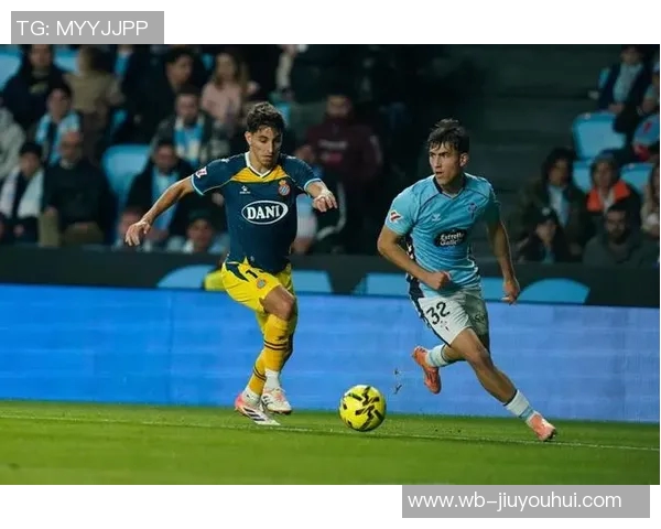 西班牙人vs塞维利亚：基克-加西亚、卡夫雷拉首发，贾努扎伊、索乌出战