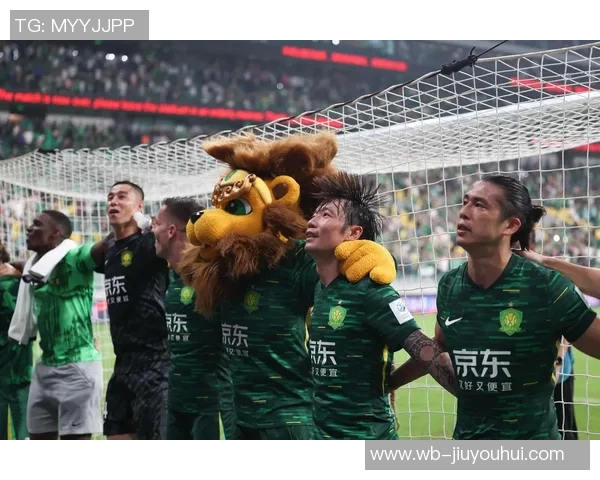 足协杯半决赛激战正酣：北京国安迎战云南玉昆，谁能笑到最后？